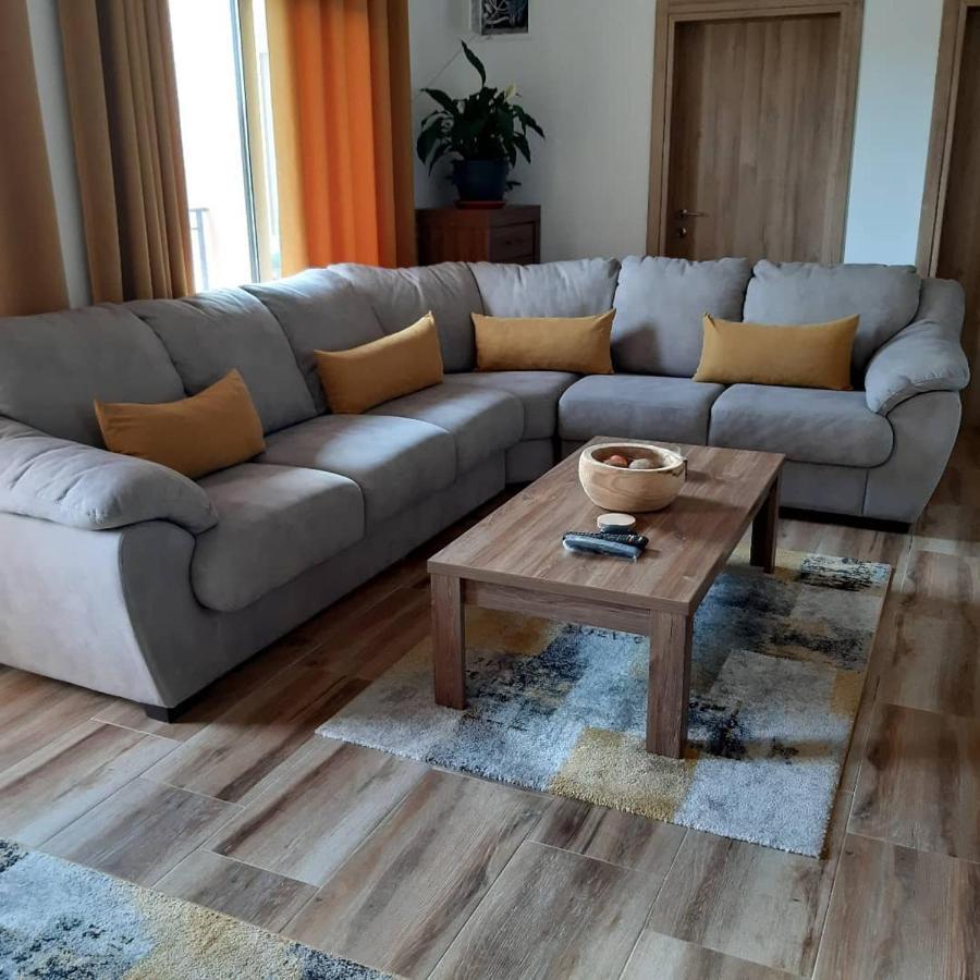 Apartments Maljevic Бар Екстериор снимка